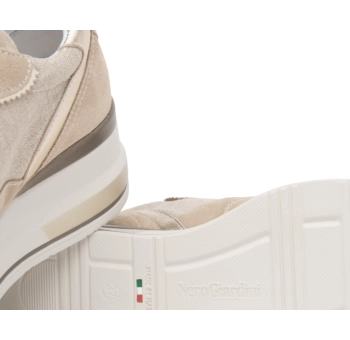 Sneakers NeroGiardini E615230D 421