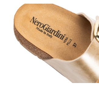 Sandalo NeroGiardini E617081D 415