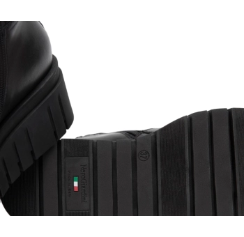 Stivaletti NeroGiardini I618100D NERO