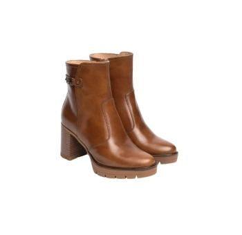 Stivaletto Nerogiardini I618043D PELLE
