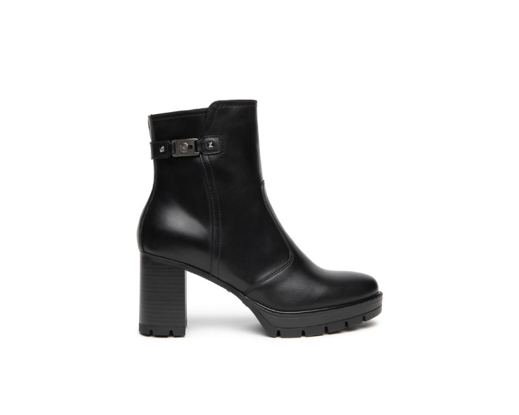 Stivaletto Nerogiardini I618042D NERO